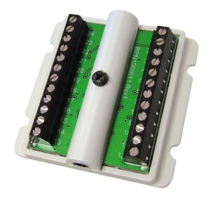QT611: Quantec dispozitiv multifunctional programabil