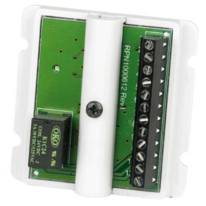 QT612: ieșire pe releu (30V 1A) pentru controlul lampilor, apelatoarelor etc. de la alti producatori